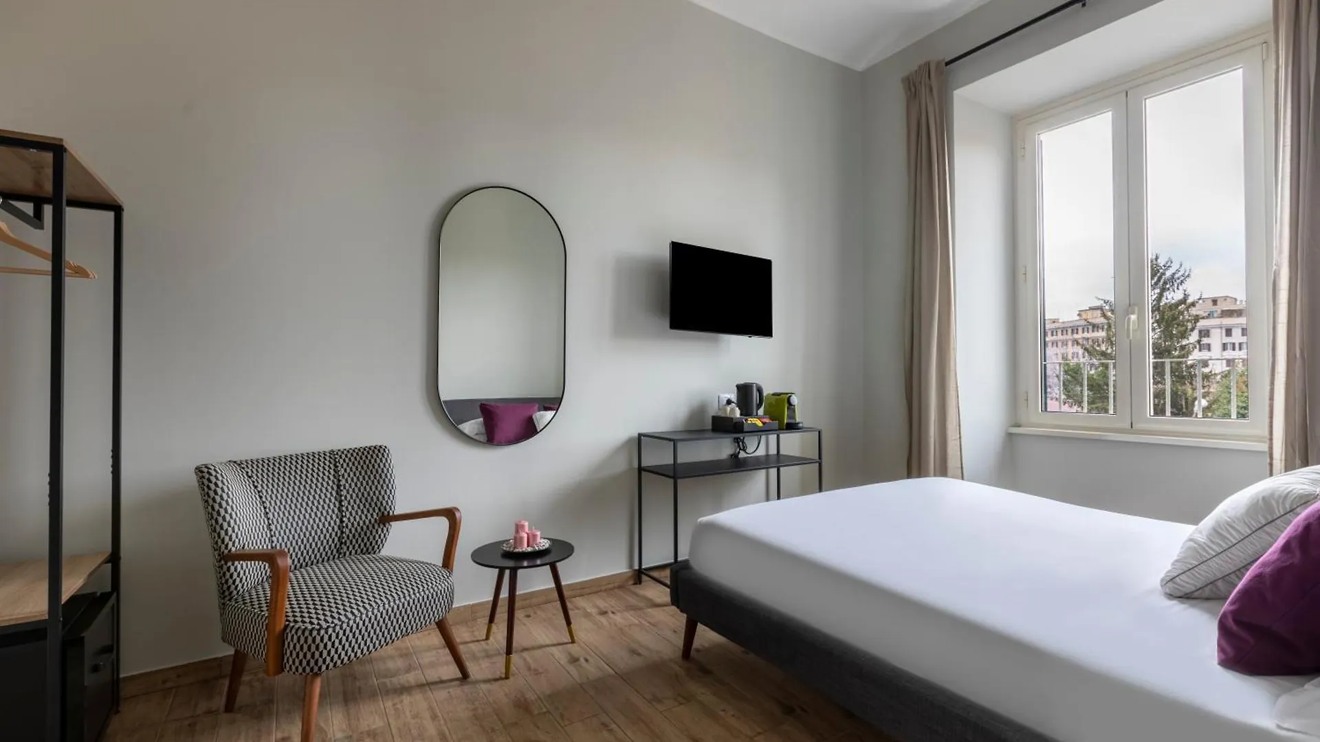 Guest house Colosseo Road By Hili Rome